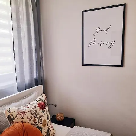 W Centrum Wroclawia Apartmán *